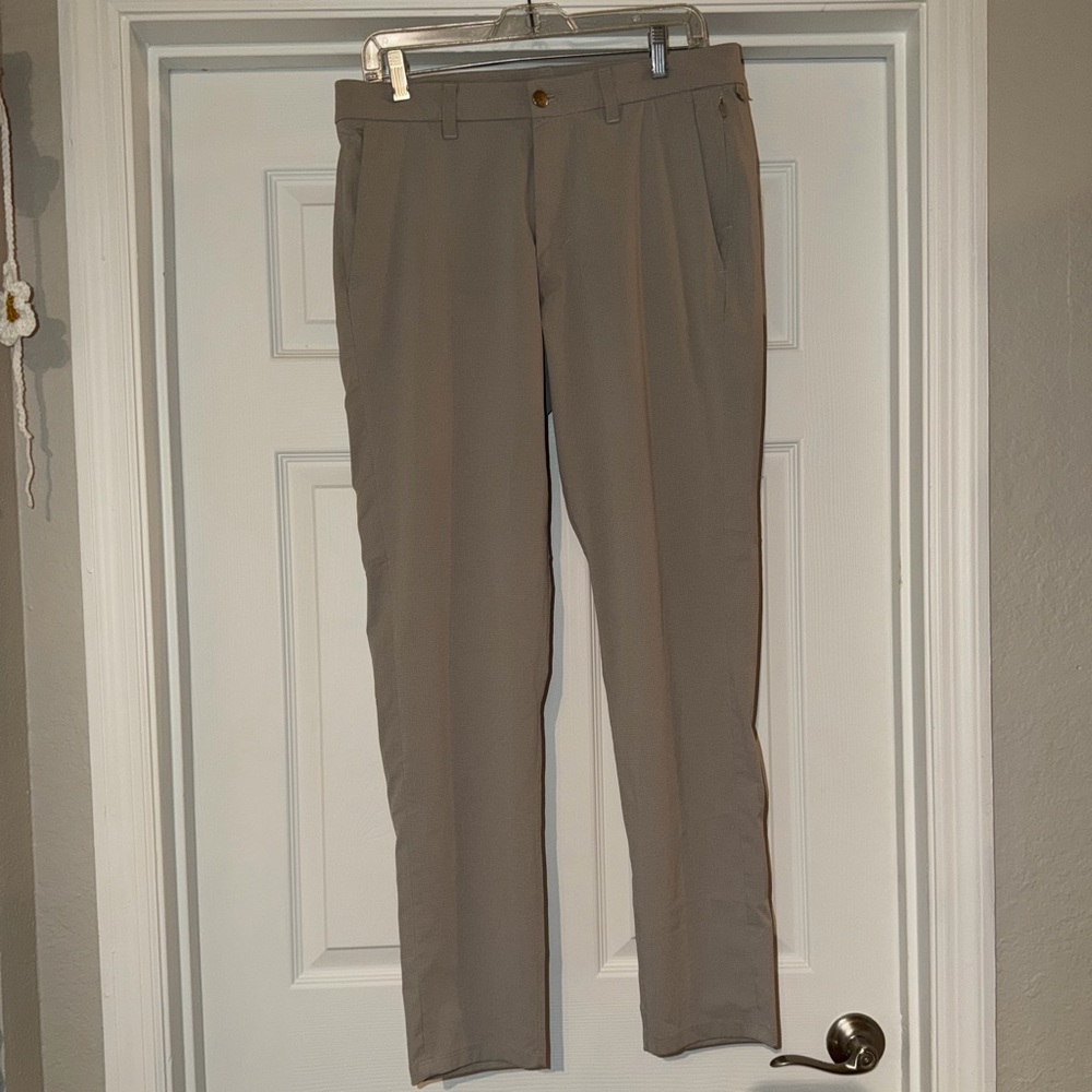 lululemon athletica Men's Khaki Chinos
